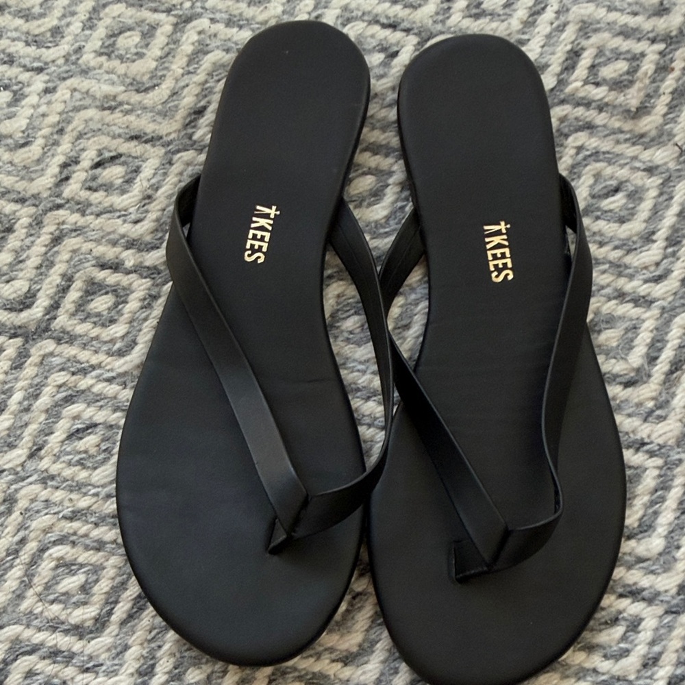 TKEES Black Women's Sandals